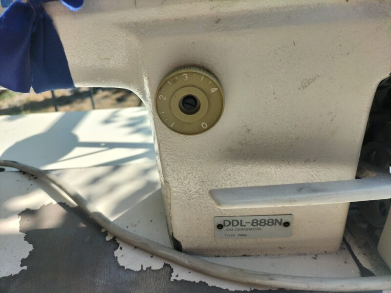 Masina de cusut industriala Juki DDL-888N, masa, motor 220V – Functionala